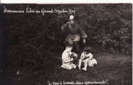 Carte Postale Photo-OYONNAX (Ain) Commune Libre Du Grand-Moulin 1929-Garde-Champêtre-Je Vous Y Prends -  ENFANT - Oyonnax