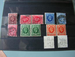 == GB Lot  2 X Perfin - Zonder Classificatie