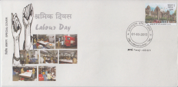 India   2013  Labour Day   Special Cover  #  49957 - Lettres & Documents