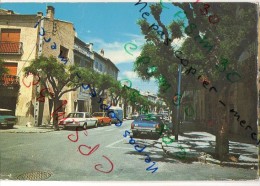 30 Gard - Cpsm - ARAMON - Avenue Gambetta - Nombreuses Voitures - Aramon