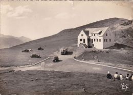 Cp , RÉGIONS , AQUITAINE , COL D'AUBISQUE , Alt. 1710m. , L'hotellerie - Aquitaine