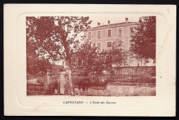 CPA ANCIENNE- FRANCE- CAPESTANG (34)- SÉPIA- L'ECOLE DES GARCONS EN GROS PLAN-PORTAIL D'ENTRÉE- - Capestang