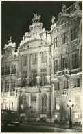 Belgique - Belgium - Bruxelles - Carte Photo - Maison De L'Arbre D'Or - Maison Des Brasseurs - A. Delraux - 2 Scans-état - Bruxelles La Nuit