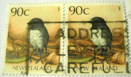 New Zealand 1988 Bird Robin 90c X2 - Used - Used Stamps
