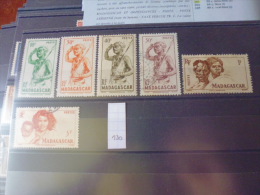 TIMBRE MADAGASCAR   YVERT N° 300...313 - Gebraucht