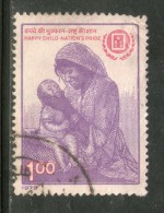 India Fiscal 1979's 100p International Year For Child IYC Emblem Stamp Used # 3807C Inde Indien - Dienstmarken