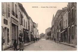 BRIOUX - 79 - Deux Sèvres - Grande Rue (Côté Sud) - Brioux Sur Boutonne