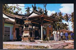 RB 932 - Malaysia Malaya Postcard - The Snake Temple - Penang - Malaysia