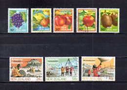 Nueva Zelanda   1983-84  .-   Y&T Nº   854/858 - 859 - 861/862 - Used Stamps