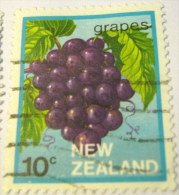 New Zealand 1983 Grapes Fruit 10c - Used - Used Stamps