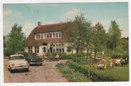 CPSM GIETHOORN, BONDSHOTEL CAFE RESTAURANT ELSEVIER, PRIMA KEUKEN, AUTOS VOITURES ANCIENNES, 9cm/14cm Environ, PAYS BAS - Giethoorn