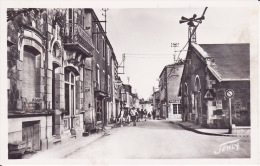 85 CHANTONNAY Rue Principale,commerces 1951( Dos Scanné) - Chantonnay