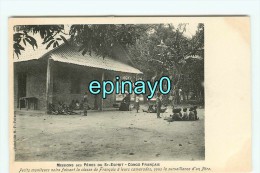 Bf - CONGO FRANCAIS - Petits Moniteurs Noirs Faisant La Classe De Français à Leur Camarades - Cliché Patron - Congo Français