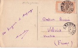 MADAGASCAR - MAJUNGA 22-1-1933 - CARTE POSTALE POUR LA FRANCE - QUARTIER DE MAHABIBO UNE RUE DE MAJUNGA. - Autres & Non Classés