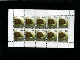 NEW ZEALAND - 1989  40c. BROWN KIWI  PERF. 13 1/2  X 13 1/4   SHEETLET OF 10  MINT NH - Blocs-feuillets