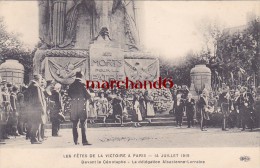 LES FETES DE LA VICTOIRE A PARIS 14 JUILLET 1919 DEVANT LE CENOTAPHE LA DELEGATION ALSACIENNE LORR Editeur ELD E L Deley - Enseignement, Ecoles Et Universités
