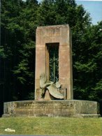 (175M) Compiègne - War Memorial To French Soldiers - Monumentos A Los Caídos