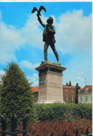 Roeselare  Standbeeld Albrecht Rodenbach - Röselare
