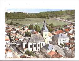 DOULAINCOURT. - Le Centre Du Pays. L'église Et La Mairie. - Doulaincourt