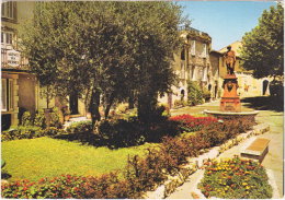 06. Gf. MOUGINS. La Place De La Mairie. 4023 - Mougins