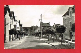 Orne - LE MERLERAULT - Rue De La Gare - Le Merlerault