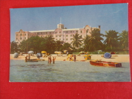 Antilles > Bahamas Fort Montague Beach Hotel -- Not Mailed   Ref  1040 - Bahamas