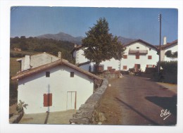 St-Etienne-de-Baigorry. Les Vieilles Fermes. - Saint Etienne De Baigorry