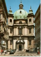 VIENNE : Vue Sur L'église Saint Pierre - Églises