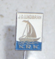 SAILING CLUB LUKOBRAN - Island Krk  ( Croatia Pin ) Badge Voile Vela Segeln Zeilen Segling Seiling Purjehdusta - Vela