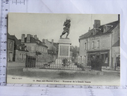 CPA (18) Cher - Dun Sur Auron - Monument De La Grande Guerre - Dun-sur-Auron