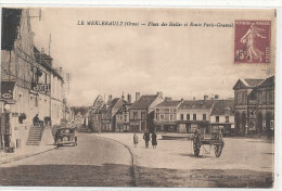 61 // LE MERLETRAULT   Place Des Halles, Et Toute Paris Granville, Bistre - Le Merlerault