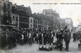 Paris   75   Cavalcade Du Boeuf Gras 1907   Arrêt Place Des Abbatoirs  (fanfare) - Autres & Non Classés