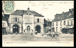 89 CERISIERS / La Place De La Mairie / - Cerisiers