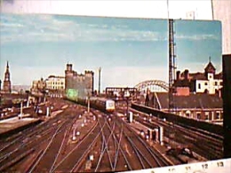 ENGLAND  NEW CASTLE UPON TYNE RAILWAY STAZIONE FERROVIARIA CON TRENO TRAIN  N1975  EG528 - Newcastle-upon-Tyne