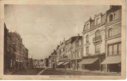 CPSM ARMENTIERES (Nord) - Rue De Lille - Armentieres