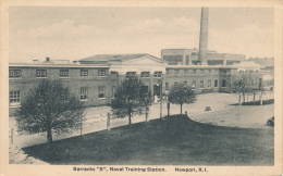 ( CPA ÉTATS UNIS )  NEWPORT  / Barracks  " B ", Naval Training Station  - - Newport News