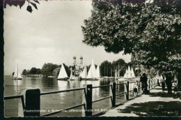 Friedrichshafen Uferpromenade Mit Segelschiff Schiff Hafen Kleiner Junge Sw 50er - Friedrichshafen