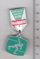 USSR Russia Old Sport Pin Badges -Winter Sport Games Spartakiada On Krasnoyarsk - Sports D'hiver