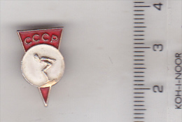 USSR Russia Old Sport Pin Badge - Swimming - Nuoto