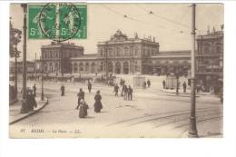 47 - REIMS - La Gare - LL - Reims