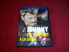 JOHNNY HALLYDAY  °  EN CONCERT A LA CIGALE  DEC 06 - Concert & Music