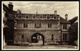 Great Malvern  -  Abbey Gateway   ,  Ansichtskarte  Ca.1925    (2225) - Otros & Sin Clasificación