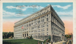 ( CPA ÉTATS UNIS )  MILWAUKEE  /  WISCONSIN  /   Safety Building  - - Milwaukee