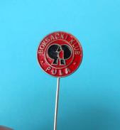 BOXE CLUB PULA ( Croatie ) Pin Badge Boxing Boxe Boxeo Boxen Pugilato Boksen Distintivo Anstecknadel - Boxing