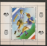 SPORTS - SOCCER - FOOTBALL - FUTBOL  - ITALIA´90  ARGENTINA SOUVENIR SHEET  - Yvert # Bloc 42  MINT NH - 1990 – Italien