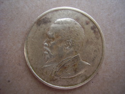 KENYA 1968 FIVE CENTS   KENYATTA Nickel-Brass  USED COIN In GOOD CONDITION. - Kenia