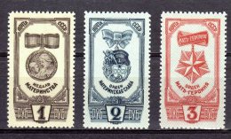 (S1278) USSR, 1945 (Soviet Orders And Medals). Complete Set. Mi ## 994-996. MNH** - Neufs