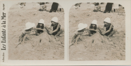 France, Enfants, Mer, Chateau De Sable, 81-3654 - Stereoskope - Stereobetrachter