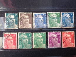 FRANCE Lot De 10 Timbres. Marianne De Gandon. Oblitéré°. 1945/51. - 1945-54 Marianne Of Gandon