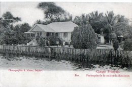 Afrique   Congo Français   Une Factorerie De La Maison Hollandaise - Congo Francés